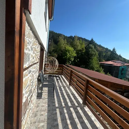 Mountain Whisper Appartamento Smoljan