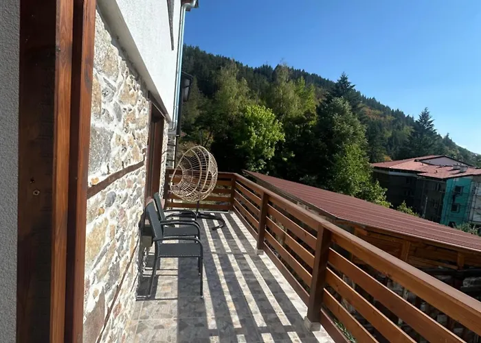 Mountain Whisper Apartment Smolyan